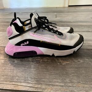 Nike Air Max 2090 Shoes